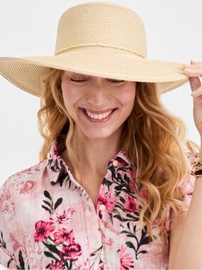 Floppy Straw Hat Style &Co